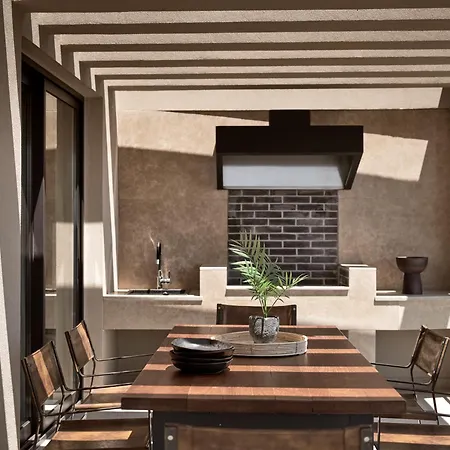 Salita - Comfort Living וילה זקינטוס טאון